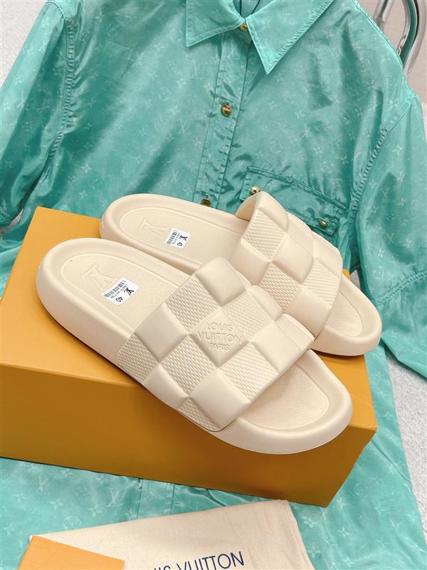 20251128184548621 160